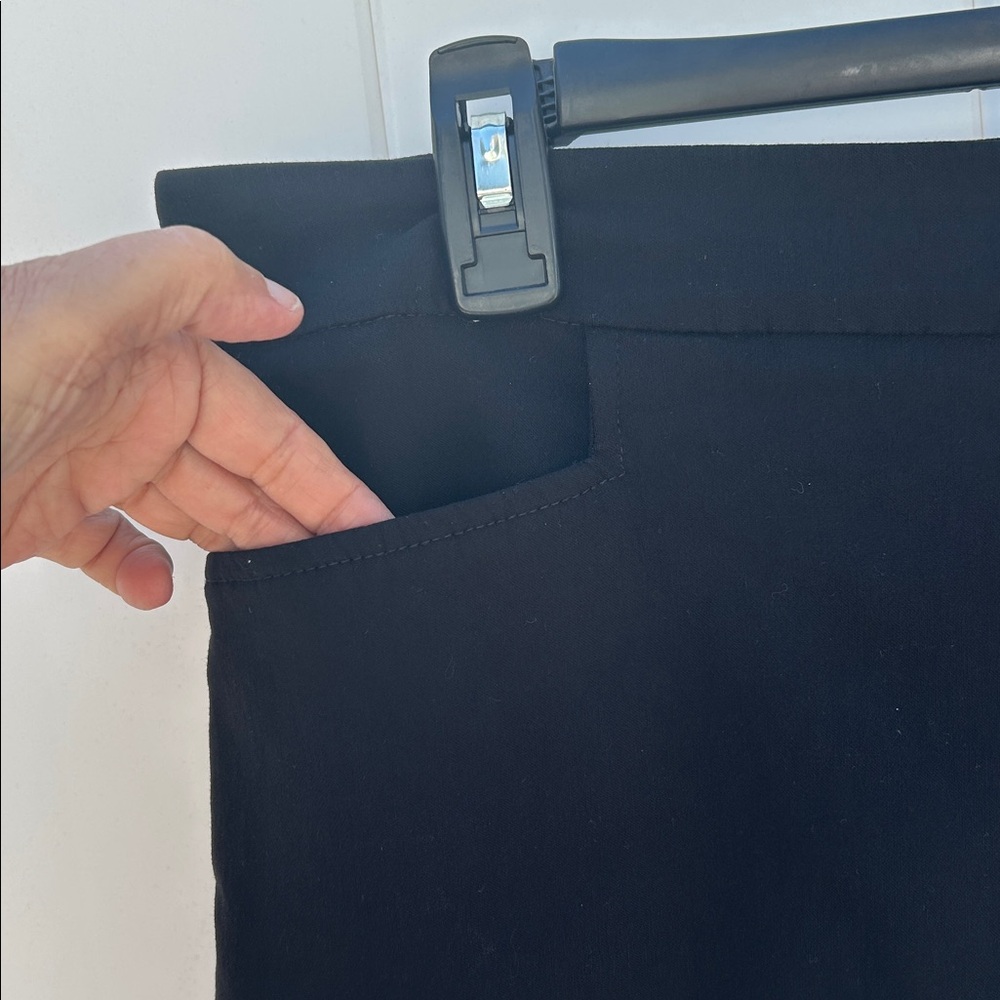 Time and Tru Millennium Bermuda size Large 12-14 black - Picture 5 of 11